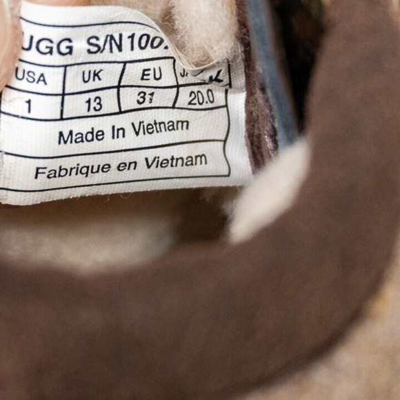 UGG Bayson Snow Boot Kids Size 1 Brown Tan Waterproof Insulated Suede - Picture 6 of 8